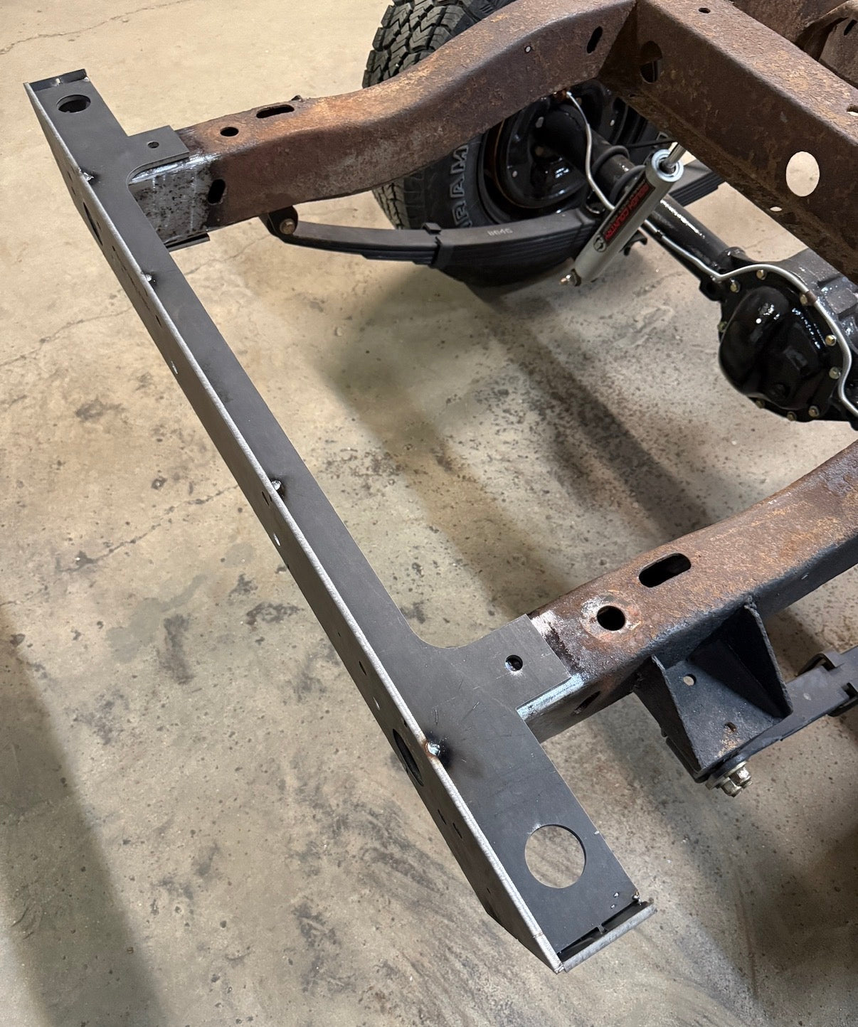 Heavy Duty Rear Frame Crossmember - Scout II