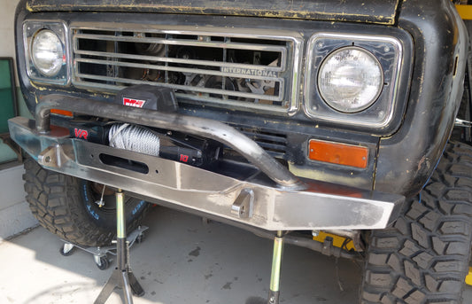**CLEARANCE**Scout II Heavy Duty Front Winch Bumper Gen 4