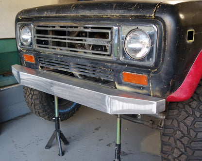 CLEARANCE****Front Show Bumper